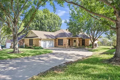 2307 Katherine Street, Brenham, TX 77833 - Photo 20