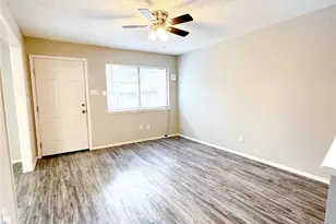 12004 Mighty Oak Dr, Houston, TX 77066 - Photo 1