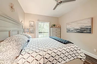 11711 Memorial Drive #389, Houston, TX 77024 - Photo 12