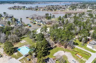 146 Oak Cir, Livingston, TX 77351 - Photo 32