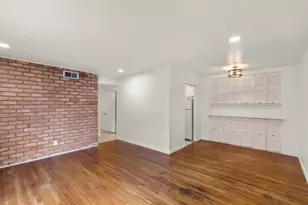 2229 Mimosa Dr, Houston, TX 77019 - Photo 1