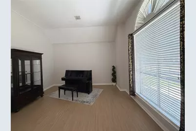 3822 Shady Harbor Drive, Houston, TX 77082 - Photo 6