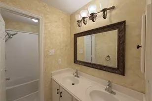 3822 Shady Harbor Dr, Houston, TX 77082 - Photo 26