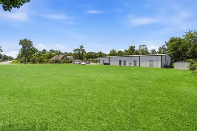 16737 Sprawling Oaks Drive, Conroe, TX 77385 - Photo 32