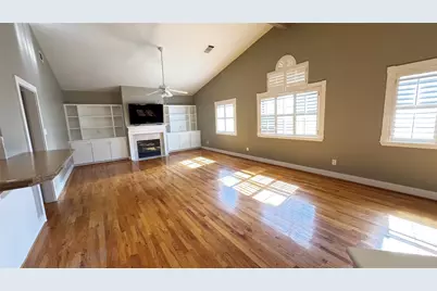 6418 Ferris Drive #4, Houston, TX 77081 - Photo 6