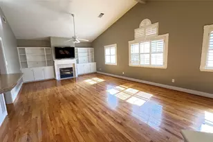 6418 Ferris Dr, Houston, TX 77081 - Photo 6