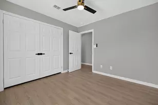 2917 Avenue M, Galveston, TX 77550 - Photo 16