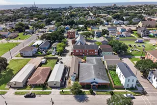 2917 Avenue M, Galveston, TX 77550 - Photo 34