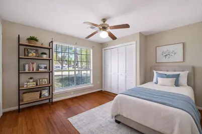 1015 Oak Leaf Street, La Porte, TX 77571 - Photo 16