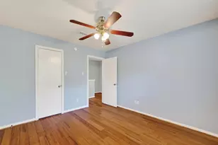 1015 Oak Leaf St, La Porte, TX 77571 - Photo 40