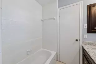 1015 Oak Leaf St, La Porte, TX 77571 - Photo 38