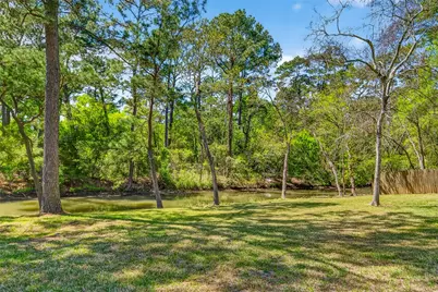 1015 Oak Leaf Street, La Porte, TX 77571 - Photo 8