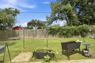 2202 French Pl, Baytown, TX 77520 - Photo 28