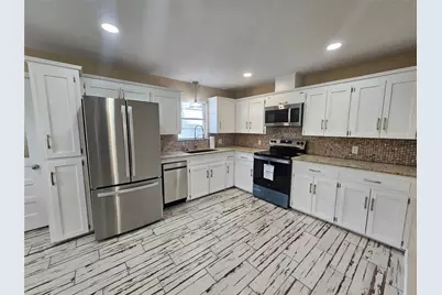 120 Ronald Avenue, Bay City, TX 77414 - Photo 8
