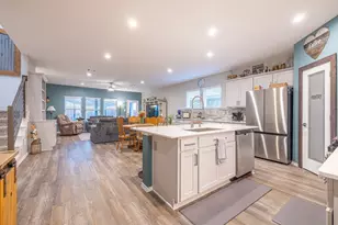 452 Lampasas Trl, Dayton, TX 77535 - Photo 8