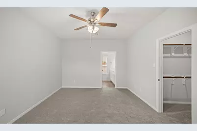 5015 Lady Morgan Drive, Houston, TX 77048 - Photo 10