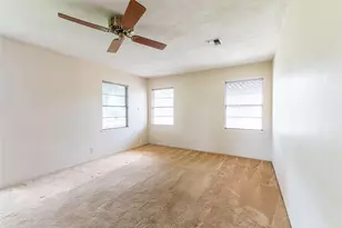 7734 El Rancho St, Houston, TX 77087 - Photo 8