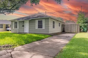 7734 El Rancho St, Houston, TX 77087 - Photo 2