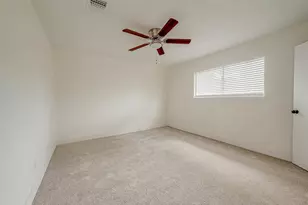 934 Goldfinch Ave, Sugar Land, TX 77478 - Photo 32