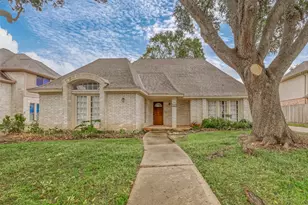 934 Goldfinch Ave, Sugar Land, TX 77478 - Photo 1