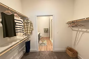 641 W Crosstimbers St, Houston, TX 77018 - Photo 6