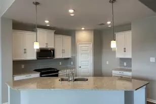 1314 Eagle Pass Dr, Rosharon, TX 77583 - Photo 6