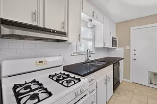 5418 Grand Lake St, Houston, TX 77081 - Photo 12