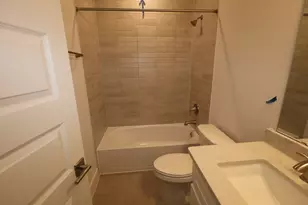 16018 Hayes Pk Dr, Houston, TX 77079 - Photo 14