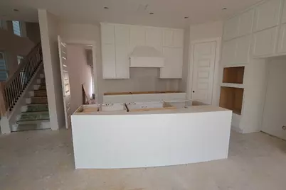 16018 Hayes Park Drive, Houston, TX 77079 - Photo 6