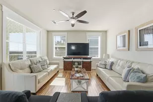 26451 Cat Tail Dr, Galveston, TX 77554 - Photo 12
