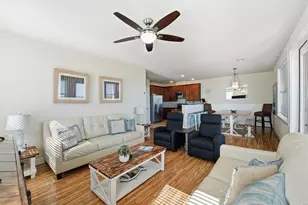 26451 Cat Tail Dr, Galveston, TX 77554 - Photo 10