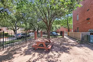 4041 Drake St, Houston, TX 77005 - Photo 24