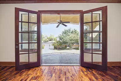 3614 Lancashire, Houston, TX 77027 - Photo 12