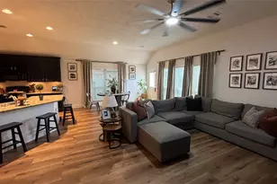 9810 Shimmering Lakes Dr, Rosharon, TX 77583 - Photo 10