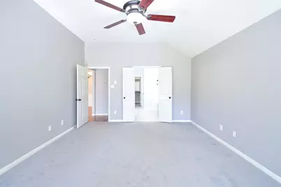 31 Rolling Ridge Court, Conroe, TX 77385 - Photo 12