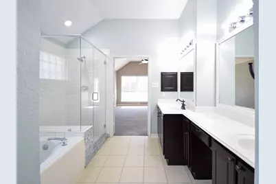 31 Rolling Ridge Court, Conroe, TX 77385 - Photo 14