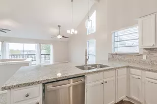 47 April Point Dr N, Conroe, TX 77356 - Photo 18