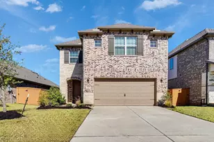 821 Laguna Grn Ln, Katy, TX 77493 - Photo 1