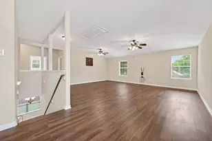 10427 Lyndon Meadows Dr, Houston, TX 77095 - Photo 22