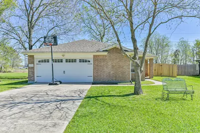 17710 Gimbals Way, Crosby, TX 77532 - Photo 2