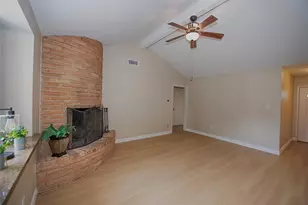503 Brendon Park Ln, Friendswood, TX 77546 - Photo 10