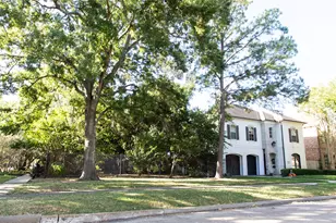 4201 Byron St, West University Place, TX 77005 - Photo 1