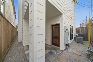 4740 Banning Dr, Houston, TX 77027 - Photo 40