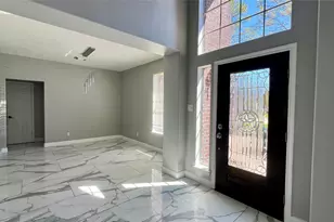 14802 Belterraza Dr, Houston, TX 77083 - Photo 6