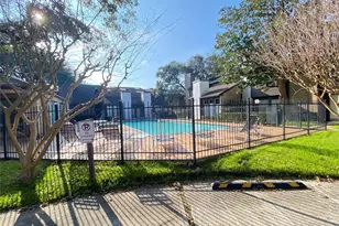 2601 S Braeswood Blvd, Houston, TX 77025 - Photo 22