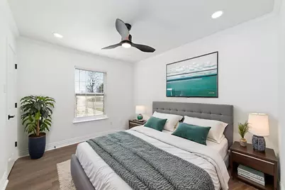 802 E 33rd Street, Houston, TX 77022 - Photo 6
