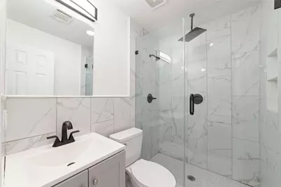 802 E 33rd Street, Houston, TX 77022 - Photo 10