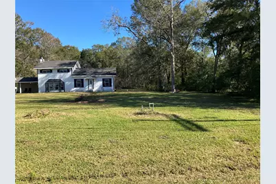 320 Tomlinson Street, Sour Lake, TX 77659 - Photo 1