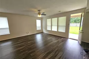 3318 Regal Park Ln, Pearland, TX 77584 - Photo 18