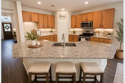 3318 Regal Park Lane, Pearland, TX 77584 - Photo 2